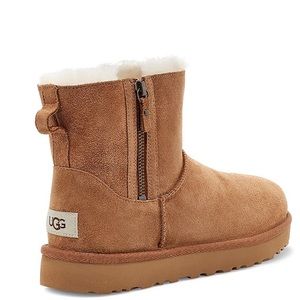 UGG Classic Mini Bootie Double Zip